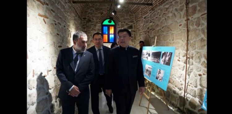BARIŞIN KANATLARI FOTOĞRAF SERGİSİ AÇILDI