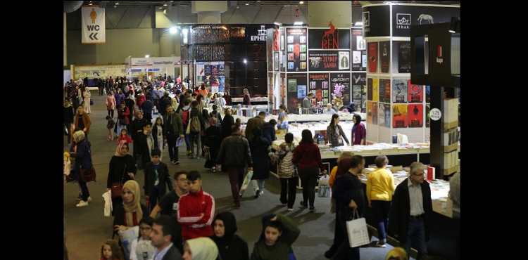 CNR KİTAP FUARI DEVAM EDİYOR