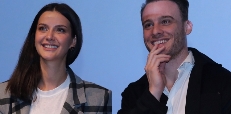 İREM HELVACI VE KEREM BÜRSİN’İ BİR ARAYA GETİREN EFLATUN