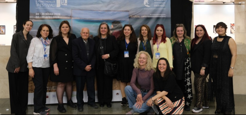 �ZM�R�DE KADIN Y�NETMENLER F�LM FEST�VAL� BA�LADI