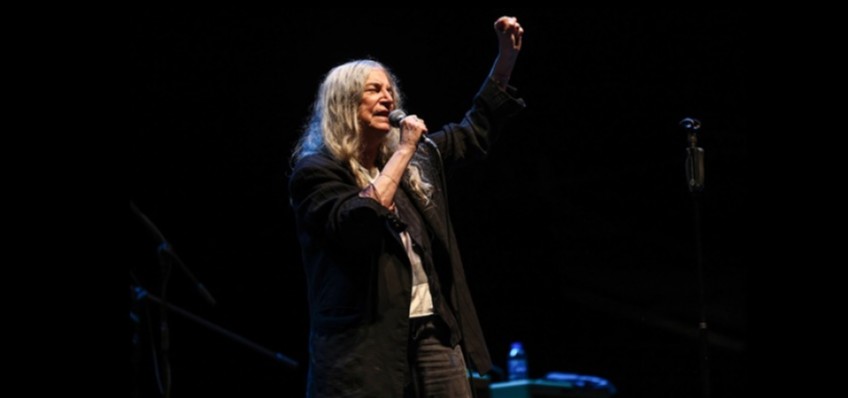 PATTI SMITH'TEN �STANBUL'A UNUTULMAZ DAYANI�MA GECES�